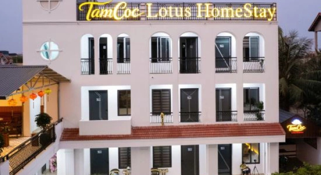 Tam Coc Lotus Homestay, Забронировать Отель Отели Ниньбинь с бассейном, Бассейн