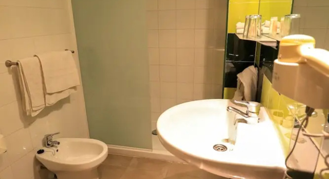 Трёхместный номер Standard с балконом Es Mitjorn Hotel