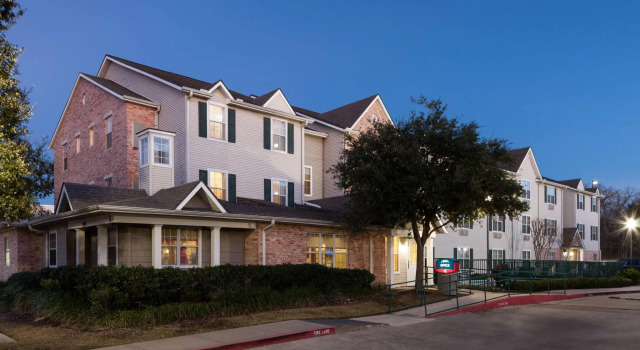 TownePlace Suites by Marriott College Station, Buchen Sie Hotel College Station Texas
