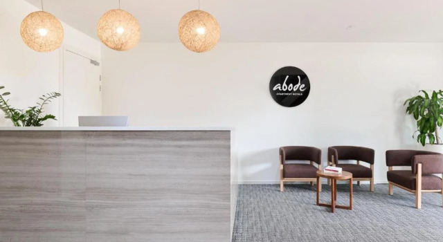 Abode Gungahlin, Book Hotel Gungahlin 
