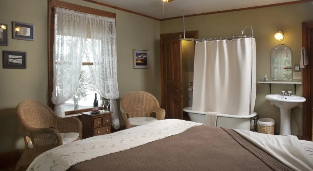 Pinehurst Inn Bed & Breakfast, Prenota Hotel Hotel 3 stelle a Wisconsin, 3*