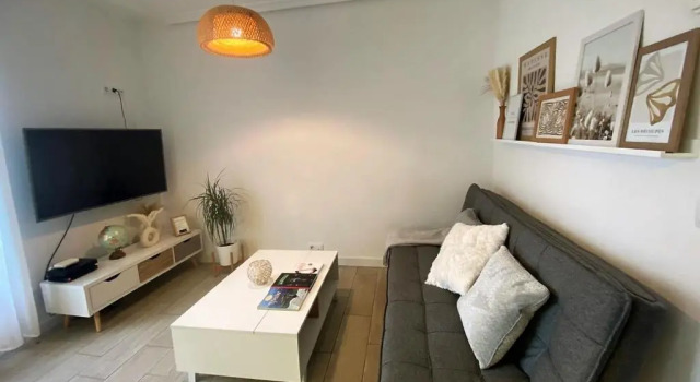Apartamentos La Herradura PLaza, Забронировать Апартаменты/квартира Аро 