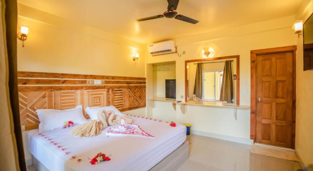 Двухместный номер Deluxe Sorenzo Maldives