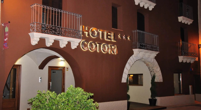 Hotel Cotori, Book Hotel Hoteller i Pla de l'Ermita med morgenmad, Morgenmad