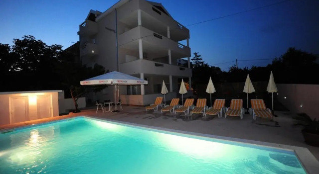 Apartments Klelija