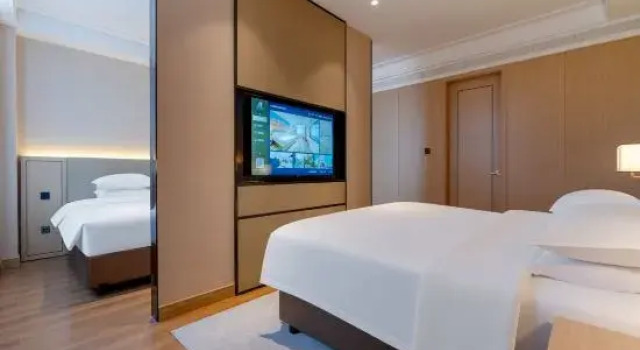 Люкс Vienna international Hotel Lanzhou West Railway St