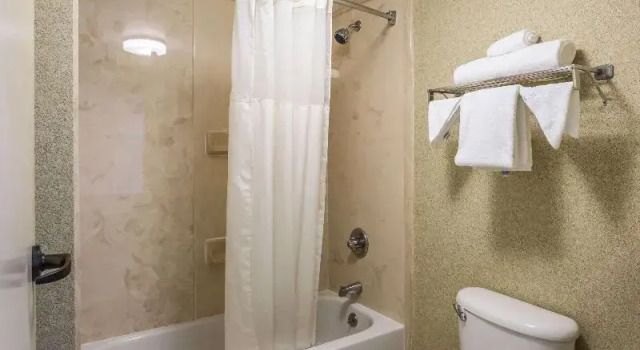 Люкс Quality Inn Union City US 51
