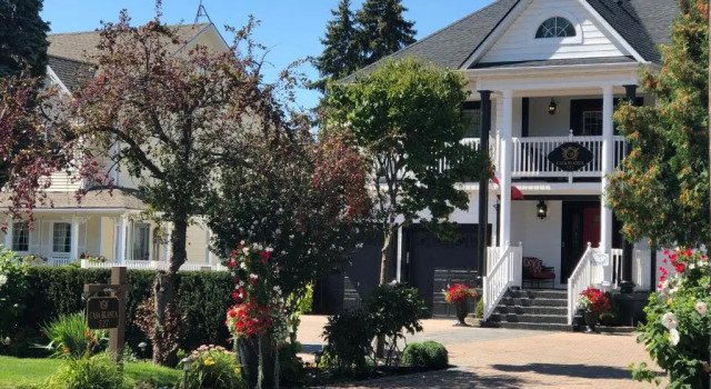 Casa Blanca Boutique Bed & Breakfast, Rezervasyon Butik Otel Niagara Wine Region Ontario