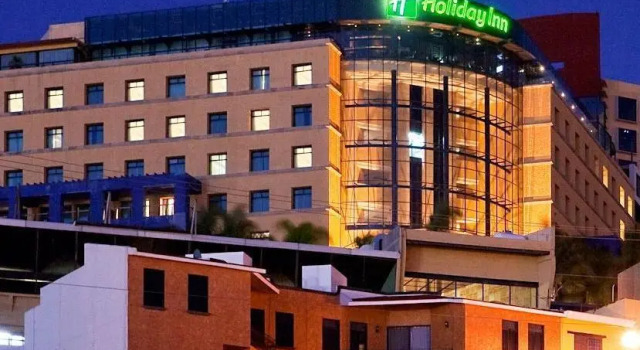 Двухместный полулюкс с видом на горы Holiday Inn Queretaro Zona Diamante by IHG