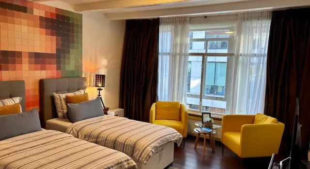 Номер Deluxe Amsterdam 4 Holiday GuestRooms