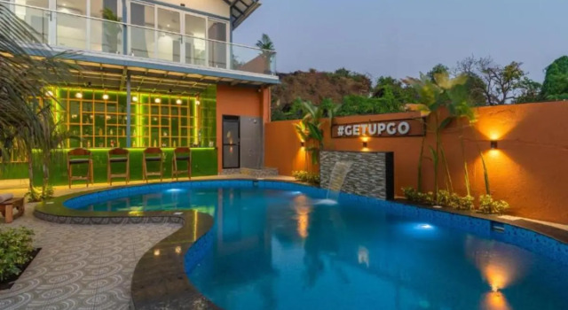 The Hosteller Goa, Mandrem, Varaa Hostelli Mandrem Pohjois-Goa
