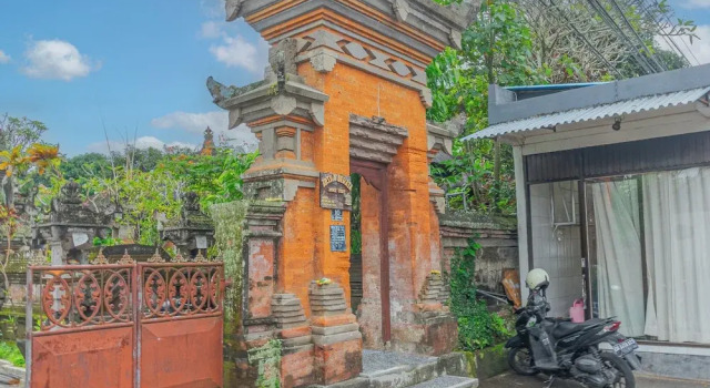 Artha Dewata Home Stay