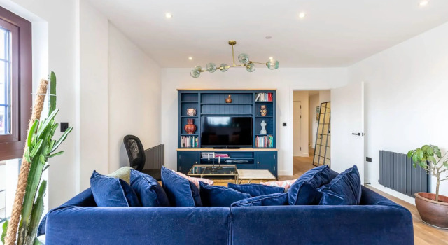 City View Spacious 2 Bedroom Penthouse, Varaa Huoneisto Asunnot kohteessa Merseyside, Huoneisto