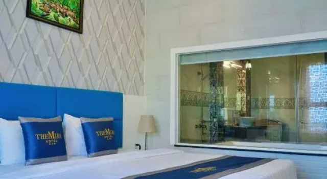 Номер Standard Пентхаус The Mira Boutique Hotel