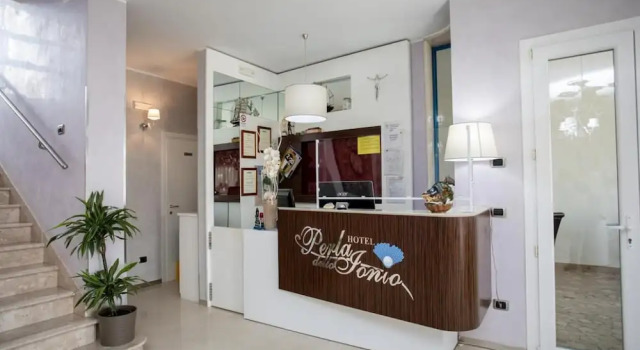 Hotel Perla Dello Ionio