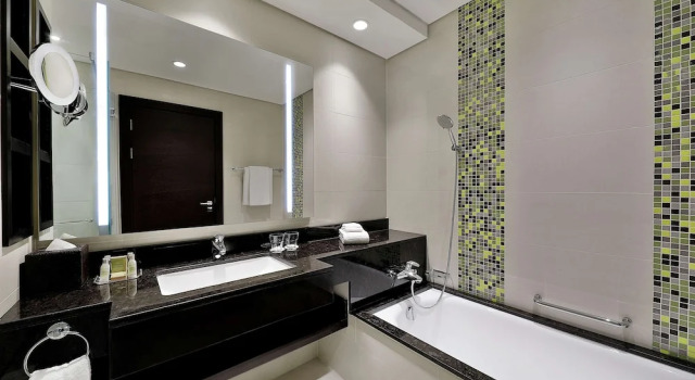 Guest Double room DoubleTree by Hilton Doha - Al Sadd