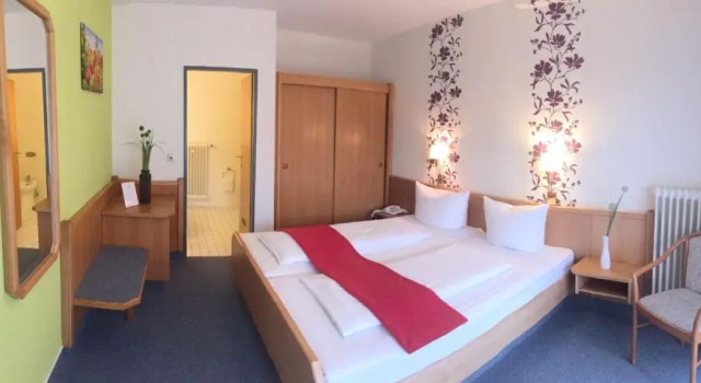 Люкс Hotel Krone