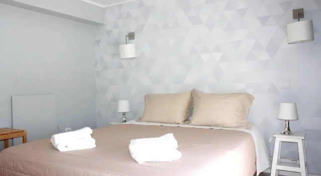 Charming House in Requião with Shared Pool, Забронировать Дом для отпуска Виллы Вила-Нова-ди-Фамаликан, Вилла