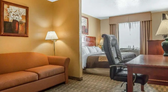 Люкс Standard Quality Inn & Suites Fillmore I-15