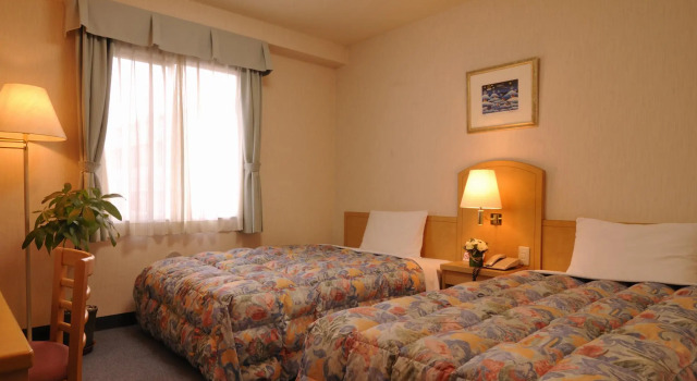 Hotel Sunvalley Izu-Nagaoka Annex, Buchen Sie Hotel Izunokuni. 