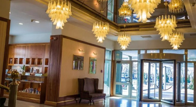 Sevlievo Plaza, Boek Hotel Sevlievo Gabrovo.