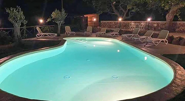Amazing Home in Lamezia Terme With 2 Bedrooms, Wifi and Outdoor Swimming Pool, Забронировать Отель Отели Ламеция-Терме с парковкой, Парковка