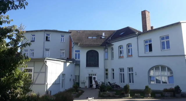 Eddy's Diner, Prenota Hotel Hotel a Garz con parcheggio, Parcheggio