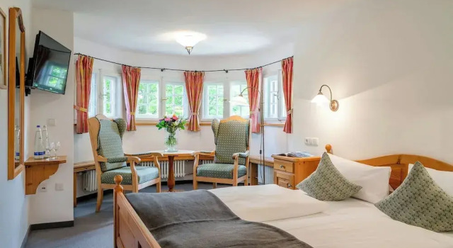 Двухместный номер Economy Berghotel Sudelfeld
