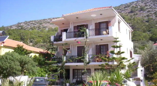 Patra, Prenota Hotel Pythagoreio Samo