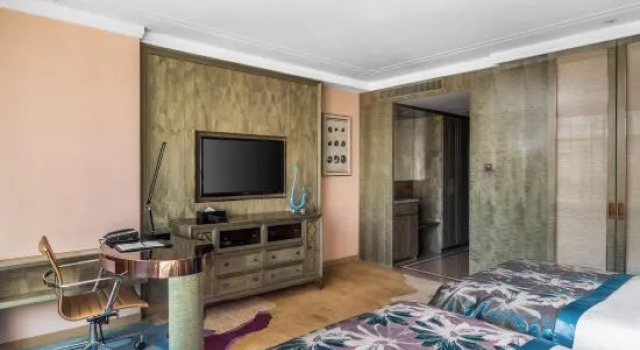 Номер Standard Enraton International Hotel