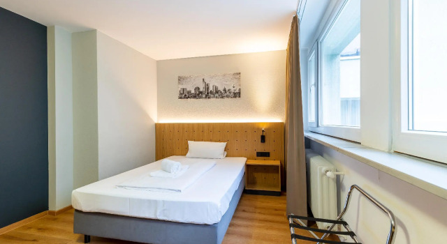 Одноместный номер Standard mk hotel frankfurt