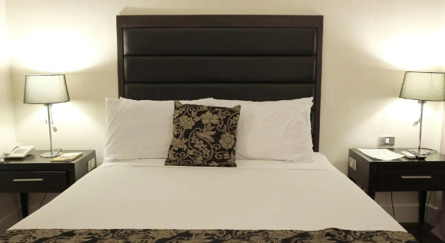 Fiesta Garden Hotel, Reservar Hotel Bantay Ilocos Region
