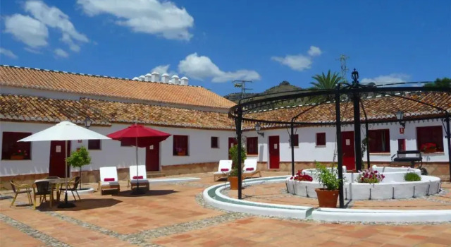 Hotel Cortijo del Arte - Caminito del Rey, Забронировать Отель Отели Писарра с завтраком, Завтраки