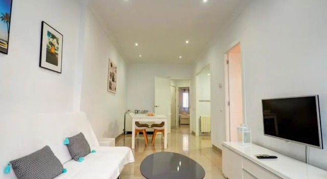 Апартаменты White Center Apartment by Hello Apartments Sitges