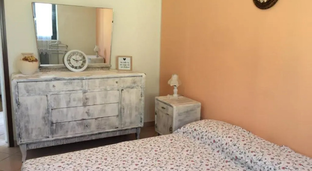 Коттедж с 3 комнатами Grandma's garden house