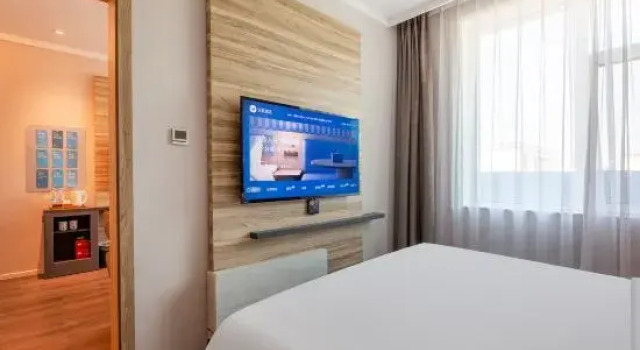Люкс HanTing Premium Hotel (Shijiazhuang Zhengding International Airport)