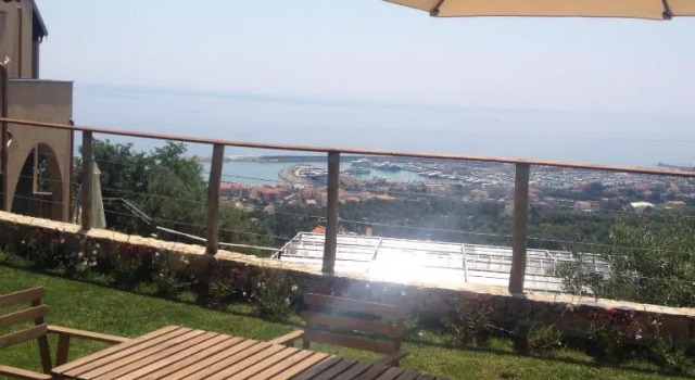 Апартаменты с 2 комнатами с видом на море Agriturismo "I Castellari"