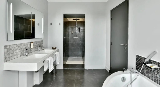 Полулюкс Hôtel Joyet de Maubec - Teritoria