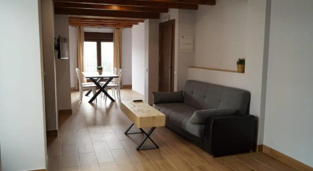 Апартаменты с 2 комнатами Puente viejo de Buitrago CASA ENCINA