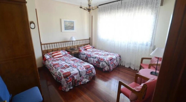 Apartment in Isla Playa, Cantabria 103304 by MO Rentals, Buchen Sie Ferienwohnung Hotels in Kantabrien mit Pool, Schwimmbad