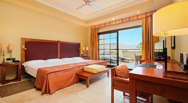 Двухместный номер Superior с балконом Hotel Envia Almería Spa & Golf