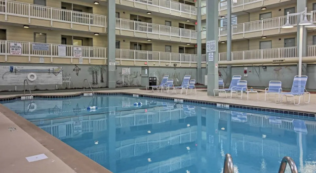 Апартаменты с 2 комнатами Long-term Stays Welcome: HH Island Resort Condo