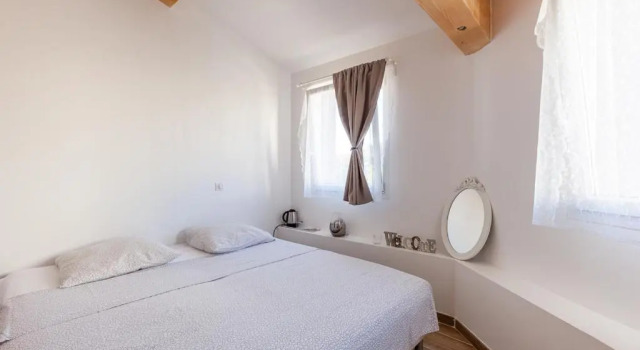 Номер Standard Alpinias Bed and Breakfast