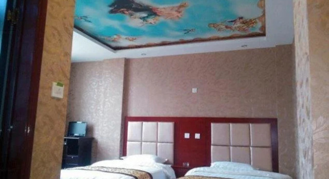 Jinyuan Business Hotel, Book Hotel Hoteller i Yanan med parkering, Parkering