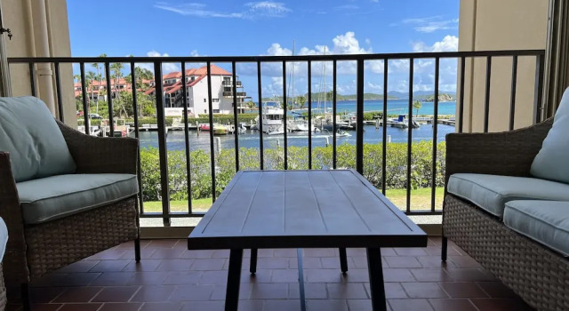 Номер Premium Sapphire Beach Villa Ocean and Marina View