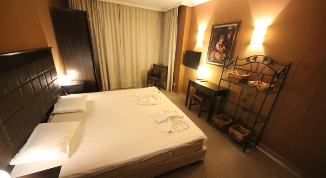 Апартаменты Deluxe с балконом и с видом на бассейн Menada Apartments in Royal Beach