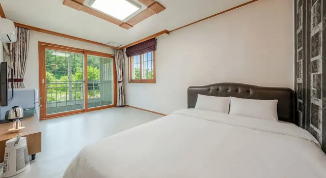 Номер Standard Beautiful Sea Pet-frie Pension, Yangyang