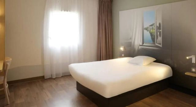 Двухместный номер Standard B&B HOTEL Angoulême