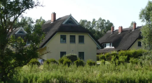 Коттедж Reetdachhaus Eibe 2, Kaminofen, Sauna, 8 Personen, W-Lan