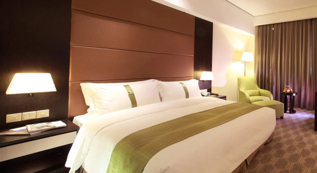 Номер Executive Holiday Inn Nantong Oasis Centre by IHG